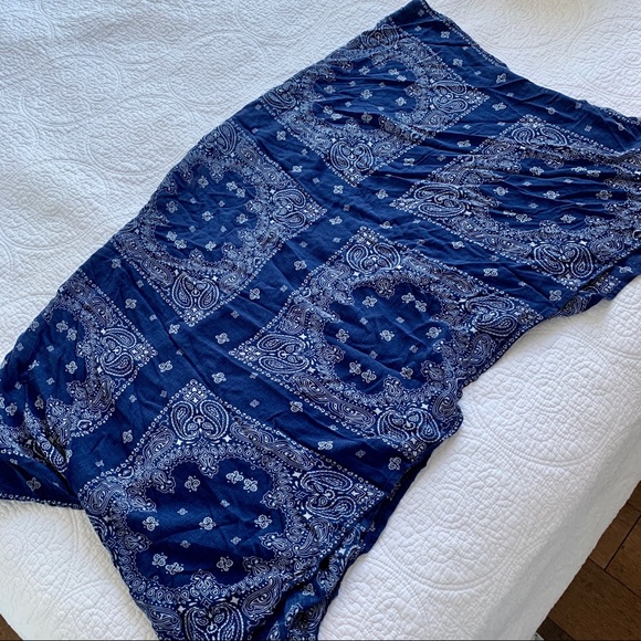 3 FOR $35 - Springfield Paisley Print Beach Top - Picture 10 of 10